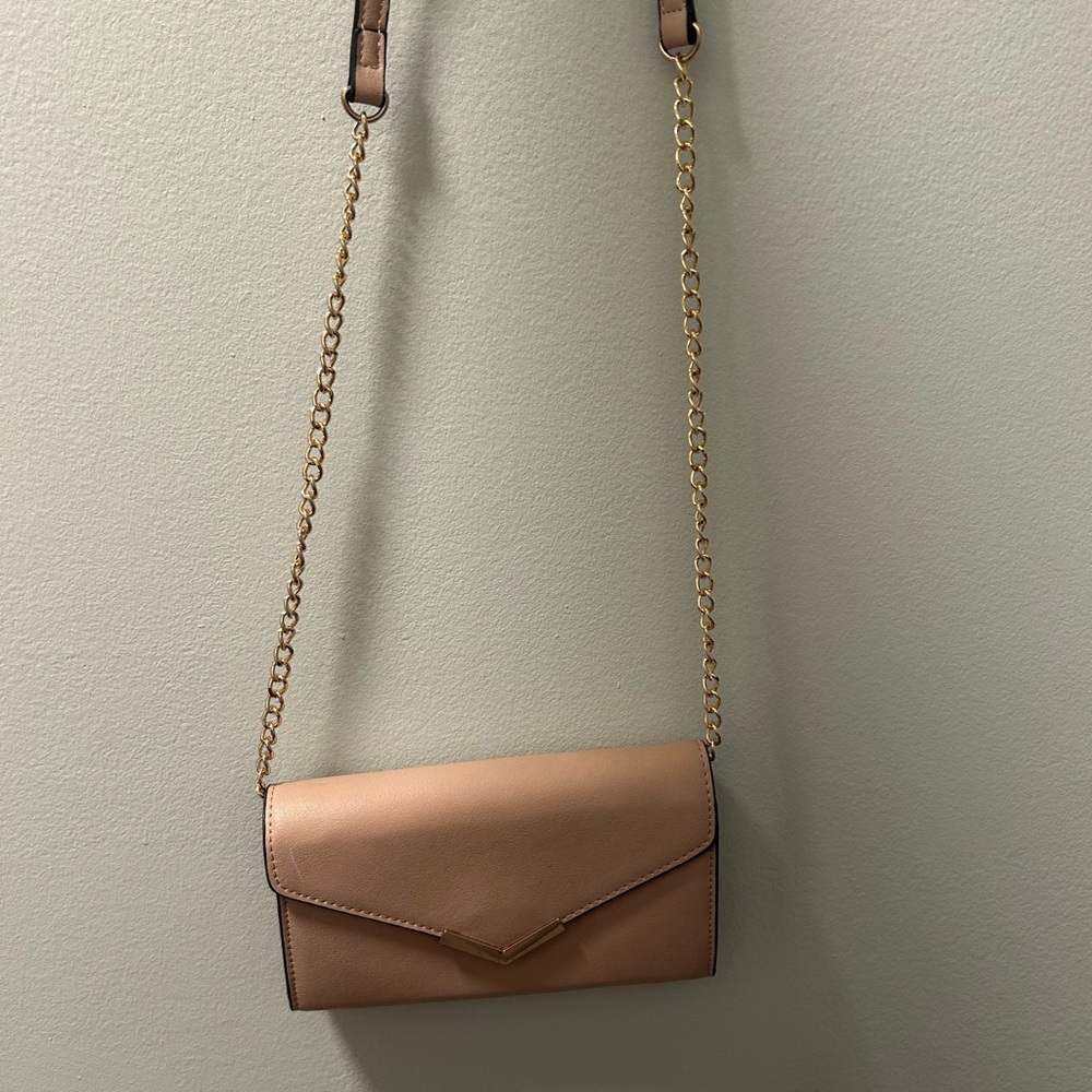 Elegant Tan Crossbody Bag